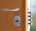 porta a porte a battente  colorata